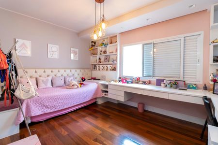 Casa à venda com 432m², 5 quartos e 5 vagas Casa à venda com 432m², 5 quartos e 5 vagasQuarto 3