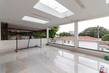 Casa à venda com 432m², 5 quartos e 5 vagas Casa à venda com 432m², 5 quartos e 5 vagasVaranda da Sala