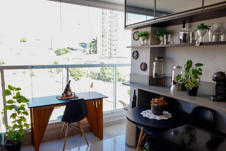 Apartamento à venda com 106m², 3 quartos e 2 vagasSacada