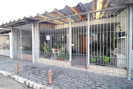 Casa para alugar com 32m², 2 quartos e sem vagaFachada