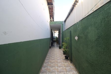 Casa para alugar com 32m², 2 quartos e sem vagaÁrea comum