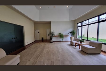 Apartamento à venda com 123m², 3 quartos e 3 vagas Apartamento à venda com 123m², 3 quartos e 3 vagasHall