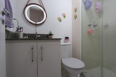 Apartamento à venda com 64m², 3 quartos e 1 vagaBanheiro da Suíte