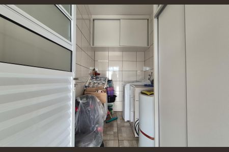 Apartamento à venda com 112m², 3 quartos e 2 vagasLavanderia 2