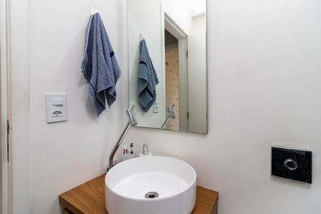 Apartamento à venda com 62m², 2 quartos e 1 vagaBanheiro