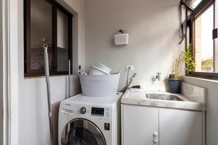 Apartamento à venda com 62m², 2 quartos e 1 vagaÁrea de Serviço