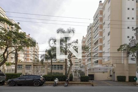 Apartamento à venda com 110m², 3 quartos e 3 vagasFachada