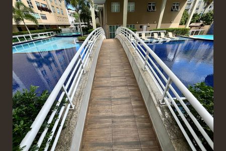Apartamento à venda com 70m², 2 quartos e 1 vagaÁrea comum - Piscina