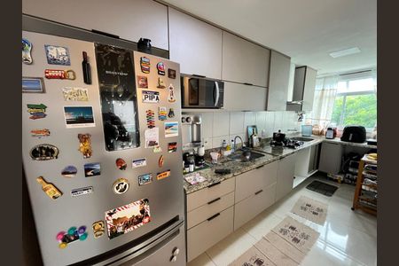 Apartamento à venda com 70m², 2 quartos e 1 vagaSala/Cozinha