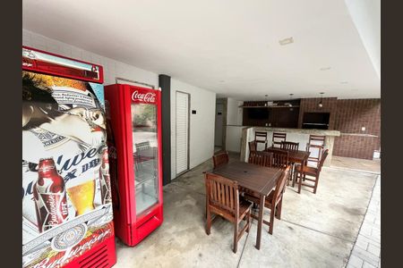 Apartamento à venda com 70m², 2 quartos e 1 vagaÁrea comum - Churrasqueira