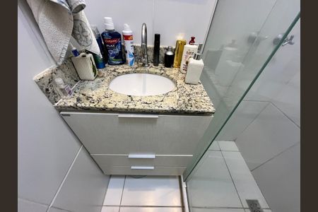 Apartamento à venda com 70m², 2 quartos e 1 vagaBanheiro da Suíte