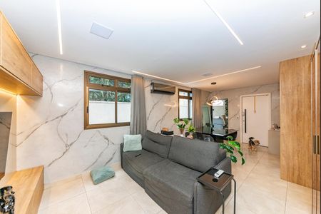 Apartamento à venda com 157m², 3 quartos e 2 vagas Apartamento à venda com 157m², 3 quartos e 2 vagasSala