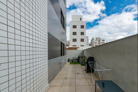 Apartamento à venda com 157m², 3 quartos e 2 vagas Apartamento à venda com 157m², 3 quartos e 2 vagasÁrea externa privativa