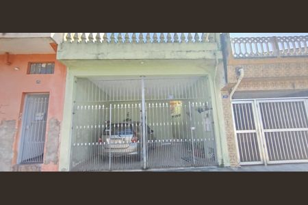 Casa à venda com 175m², 3 quartos e 2 vagasFachada