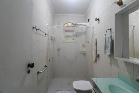 Casa à venda com 175m², 3 quartos e 2 vagasBanheiro 1