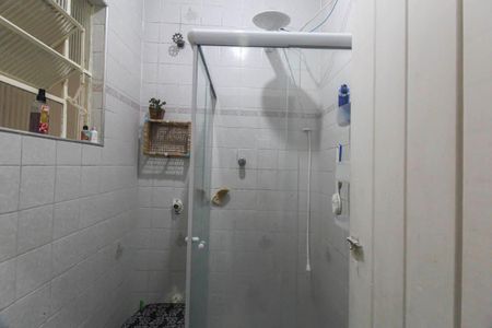 Casa à venda com 175m², 3 quartos e 2 vagasBanheiro 2