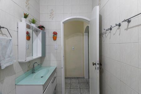 Casa à venda com 175m², 3 quartos e 2 vagasBanheiro 1