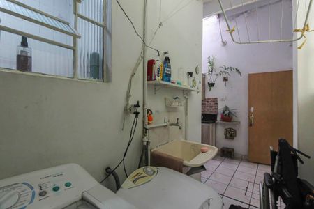 Casa à venda com 175m², 3 quartos e 2 vagasÁrea de Serviço 2