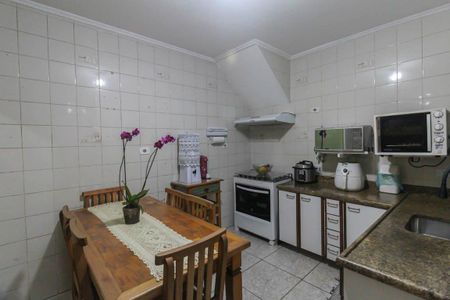 Casa à venda com 175m², 3 quartos e 2 vagasCozinha 1