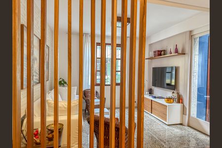 Casa à venda com 300m², 5 quartos e 1 vagaSala 