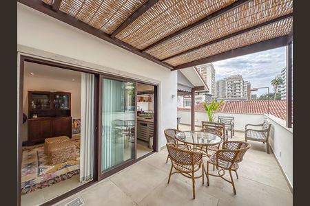 Casa à venda com 300m², 5 quartos e 1 vagaÁrea Externa