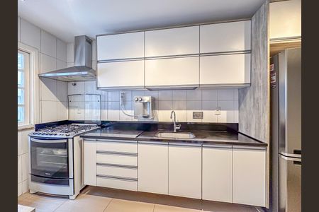 Casa à venda com 300m², 5 quartos e 1 vagaCozinha