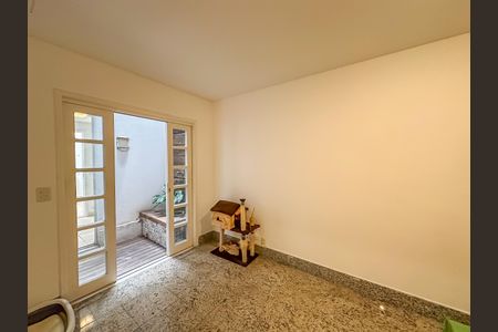 Casa à venda com 300m², 5 quartos e 1 vagaQuarto 1