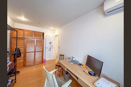 Casa à venda com 300m², 5 quartos e 1 vagaQuarto 4