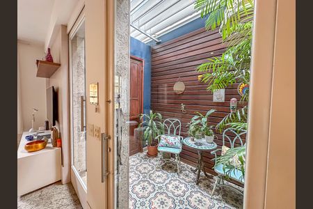 Casa à venda com 300m², 5 quartos e 1 vagaSala 