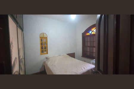 Casa à venda com 5 quartos, 246m² em São Lourenço, Niterói