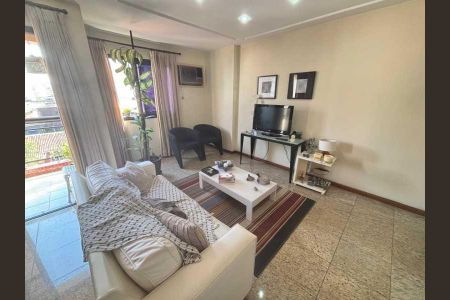 Apartamento à venda com 135m², 3 quartos e 3 vagas
