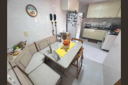 Apartamento à venda com 135m², 3 quartos e 3 vagas