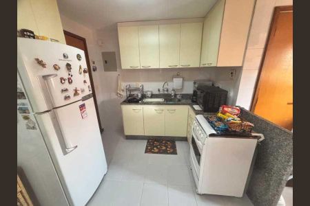 Apartamento à venda com 135m², 3 quartos e 3 vagas