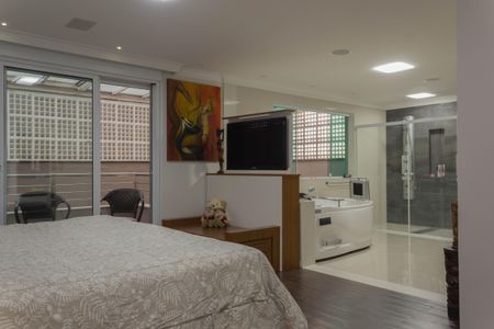 Casa à venda com 399m², 4 quartos e 6 vagasSuíte 4