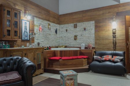 Casa à venda com 399m², 4 quartos e 6 vagasÁrea privativa