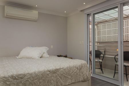 Casa à venda com 399m², 4 quartos e 6 vagasSuíte 4