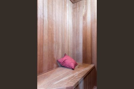 Casa à venda com 399m², 4 quartos e 6 vagasSauna