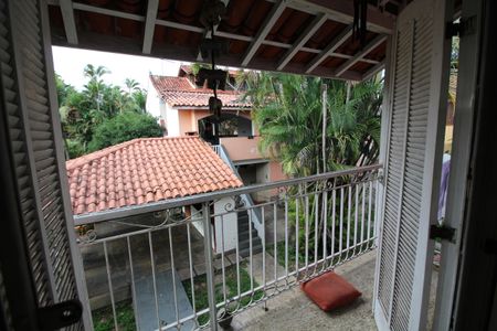 Casa à venda com 500m², 4 quartos e 4 vagasSuíte 3 - Varanda