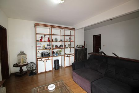 Casa à venda com 500m², 4 quartos e 4 vagasSala 2