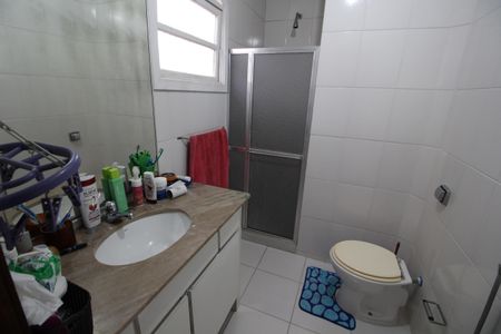 Casa à venda com 500m², 4 quartos e 4 vagasSuíte 2 - Banheiro