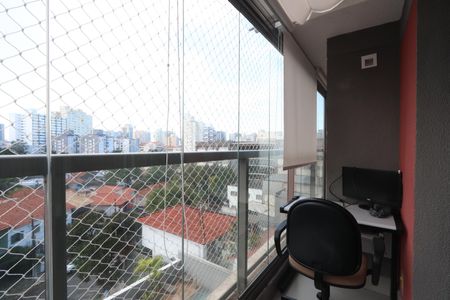 Apartamento à venda com 120m², 3 quartos e 2 vagasSuíte 1 - Varanda