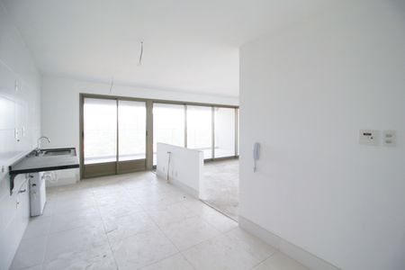 Apartamento à venda com 149m², 3 quartos e 2 vagas Apartamento à venda com 149m², 3 quartos e 2 vagasCozinha