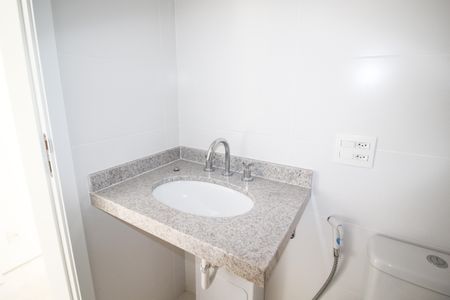 Apartamento à venda com 149m², 3 quartos e 2 vagas Apartamento à venda com 149m², 3 quartos e 2 vagasBanheiro de Suíte 3