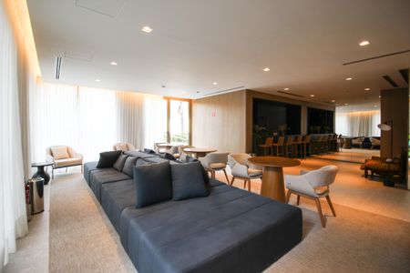 Apartamento à venda com 149m², 3 quartos e 2 vagas Apartamento à venda com 149m², 3 quartos e 2 vagasÁrea comum - Salão de festas