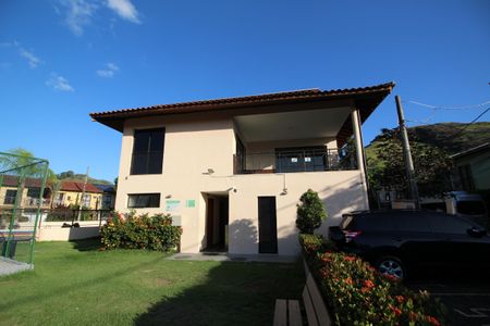 Casa de condomínio à venda com 141m², 4 quartos e 4 vagasSalão de Festas