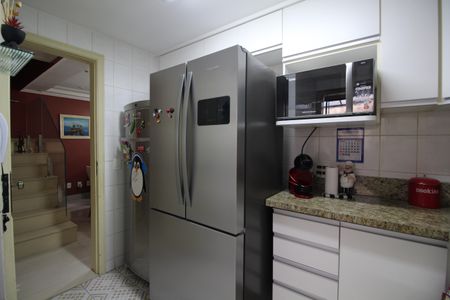 Casa de condomínio à venda com 141m², 4 quartos e 4 vagasCozinha