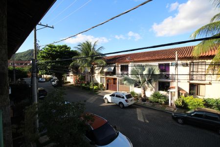 Casa de condomínio à venda com 141m², 4 quartos e 4 vagasQuarto 4 - Vista