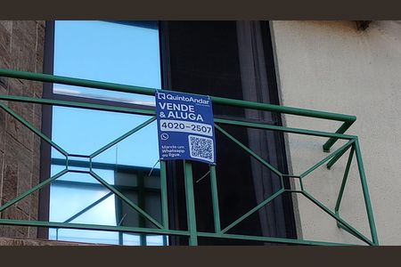 Casa de condomínio à venda com 141m², 4 quartos e 4 vagasPlaca Quinto Andar