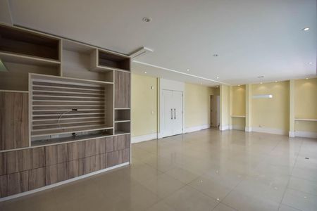 Apartamento à venda com 211m², 4 quartos e 3 vagas Apartamento à venda com 211m², 4 quartos e 3 vagasSala