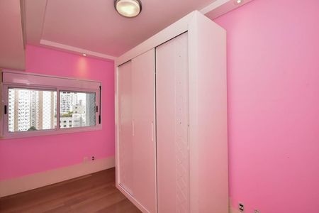 Apartamento à venda com 211m², 4 quartos e 3 vagas Apartamento à venda com 211m², 4 quartos e 3 vagasQuarto 1